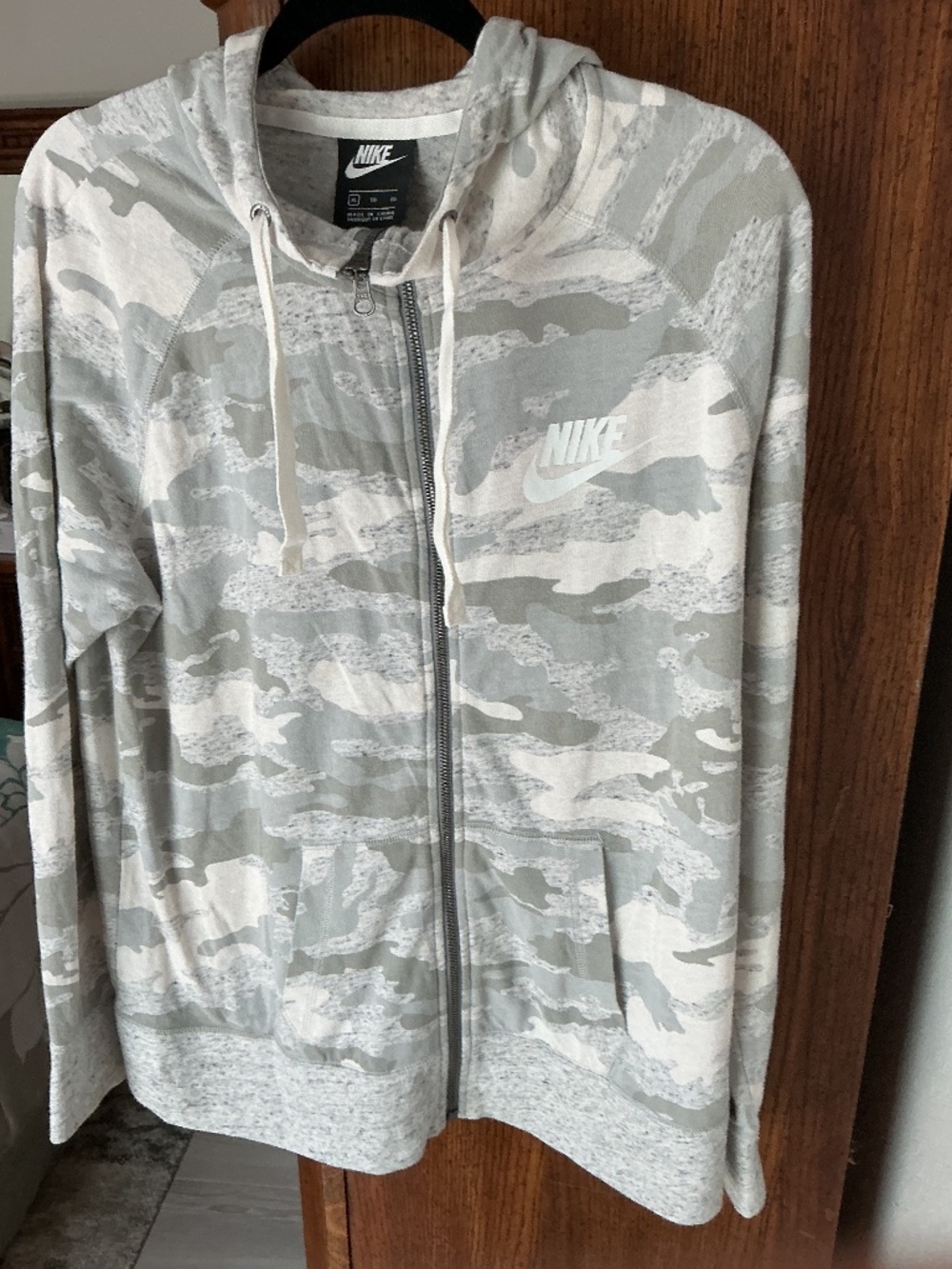 NWOT Nike light cotton hoodie